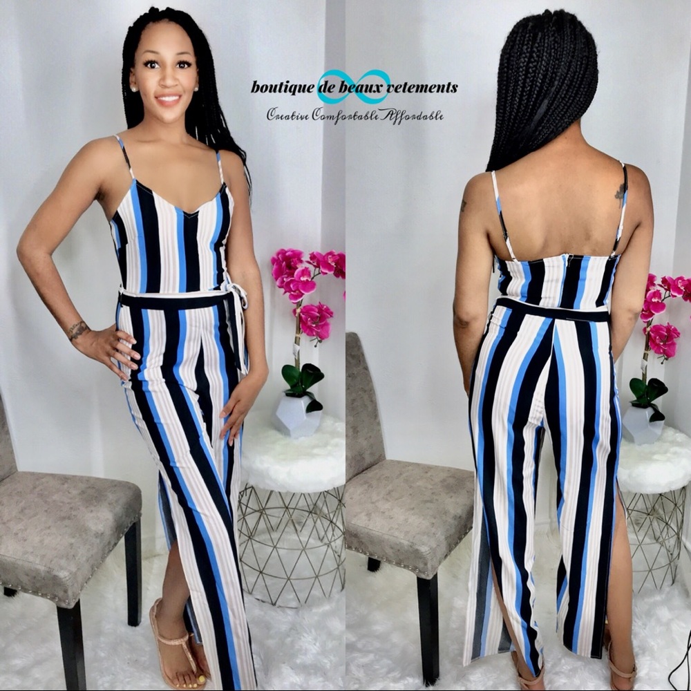 💙Vertical Stripe Jumpsuit 💙(Firm)